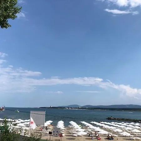 Bulgarien, 2-zimmer-ferienwohnung Am Schoensten Strand Des Landes * Primorsko